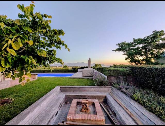 1 BEDROOM PROPERTY TO RENT IN HELDERBERG ESTATE